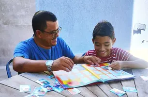 Álbum da Copa une gerações e impulsiona desenvolvimento infantil (Foto: Reprodução)