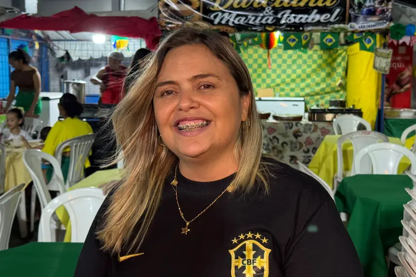 Alto Longá reúne torcida em praça pública e abre clima para Festival de Folguedos