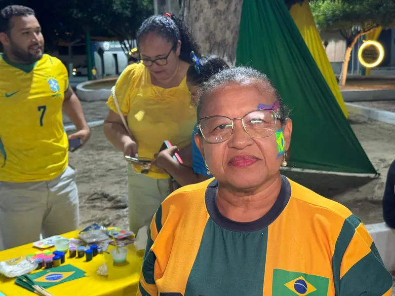 Alto Longá reúne torcida em praça pública e abre clima para Festival de Folguedos