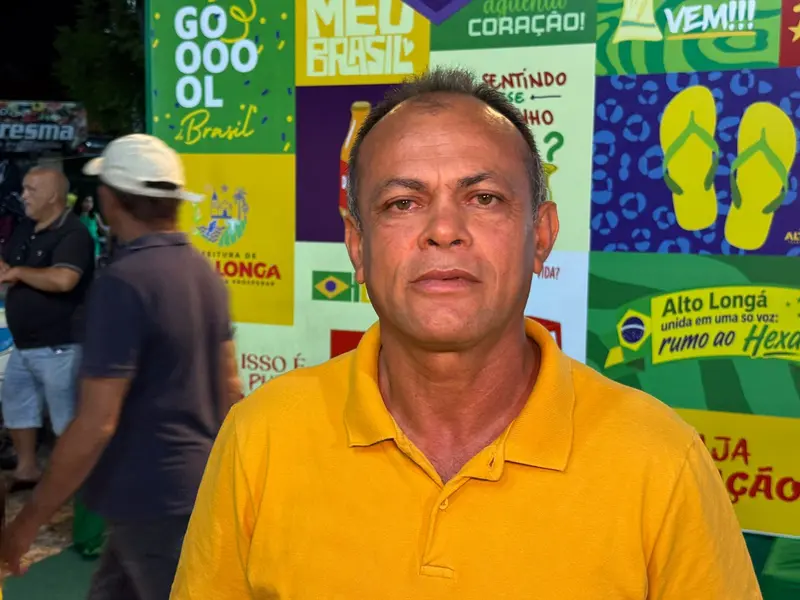 Alto Longá reúne torcida em praça pública e abre clima para Festival de Folguedos