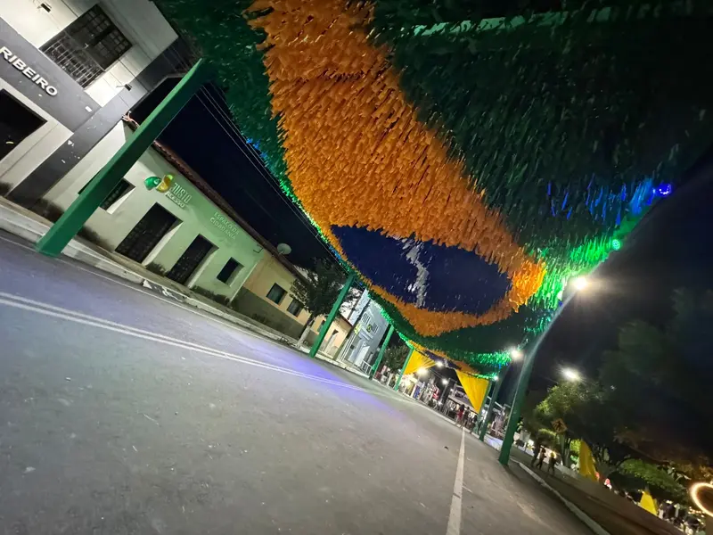 Alto Longá reúne torcida em praça pública e abre clima para Festival de Folguedos
