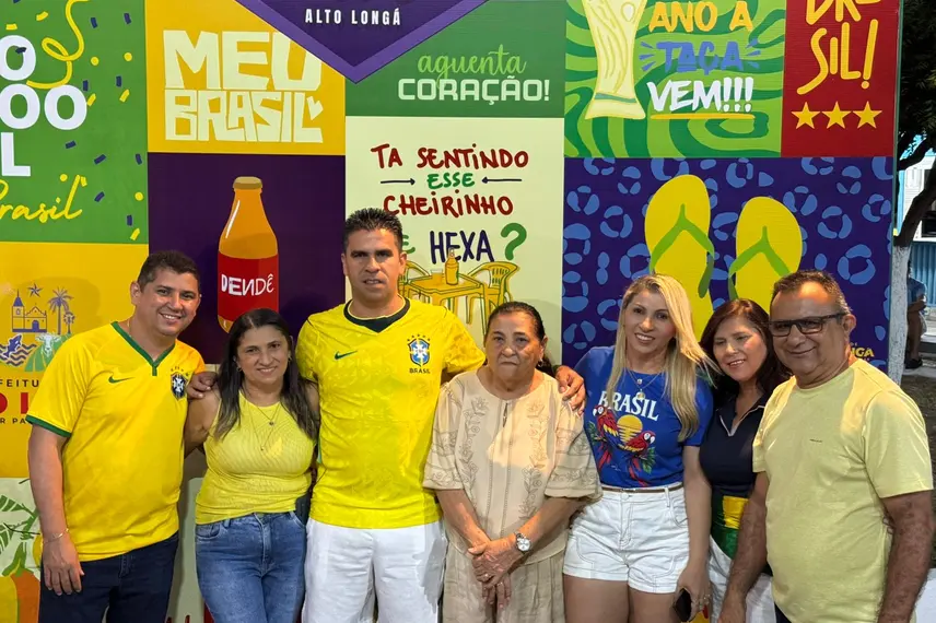 Alto Longá reúne torcida em praça pública e abre clima para Festival de Folguedos