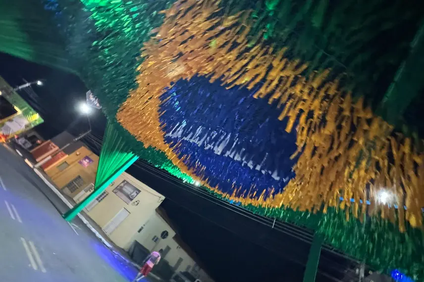 Alto Longá reúne torcida em praça pública e abre clima para Festival de Folguedos
