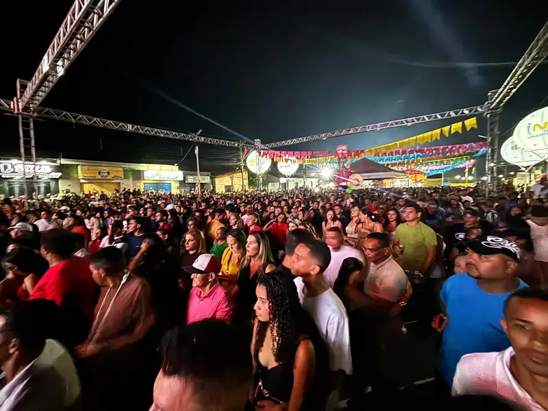 Aniversário de 106 anos de Porto reúne multidão em programação especial