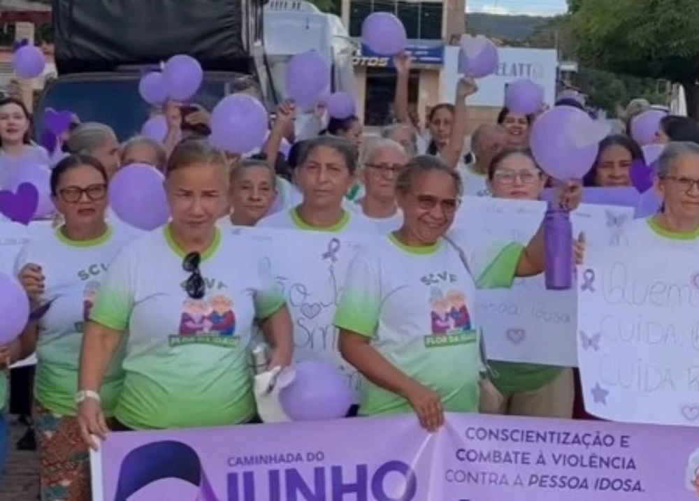 Aroazes promove caminhada do Junho Violeta em defesa dos direitos da pessoa idosa