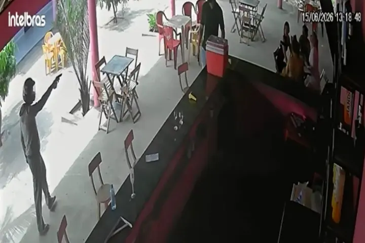 Bandidos invadem ‘Mansã da Barbie’ e roubam cerca de R$ 20 mil em Parnaíba