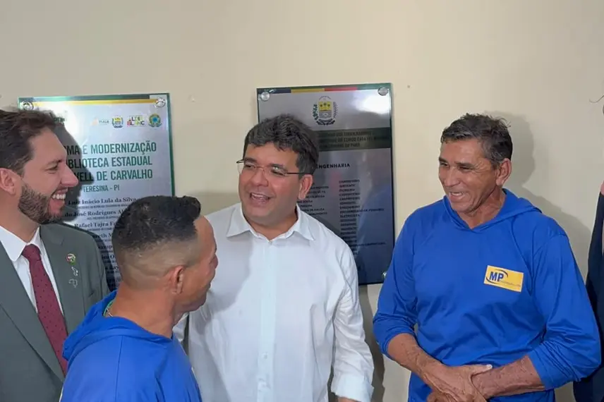 Biblioteca Cromwell de Carvalho é reinaugurada após reforma em Teresina