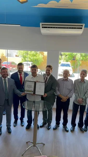 Biblioteca Cromwell de Carvalho é reinaugurada após reforma em Teresina