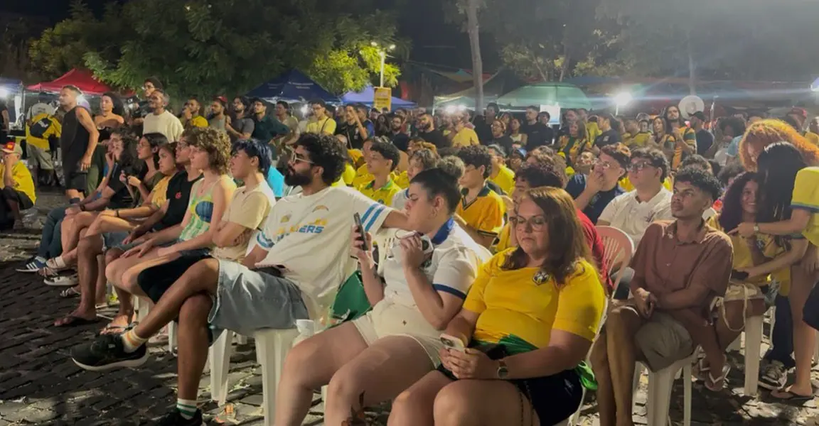 Brasil vence Escócia, avança às oitavas e torcida faz festa em Teresina