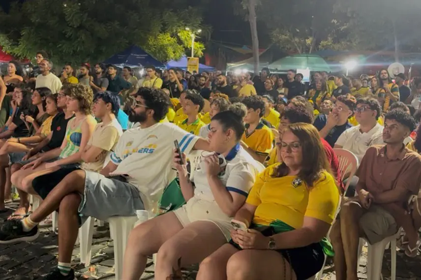 Brasil vence Escócia, avança às oitavas e torcida faz festa em Teresina