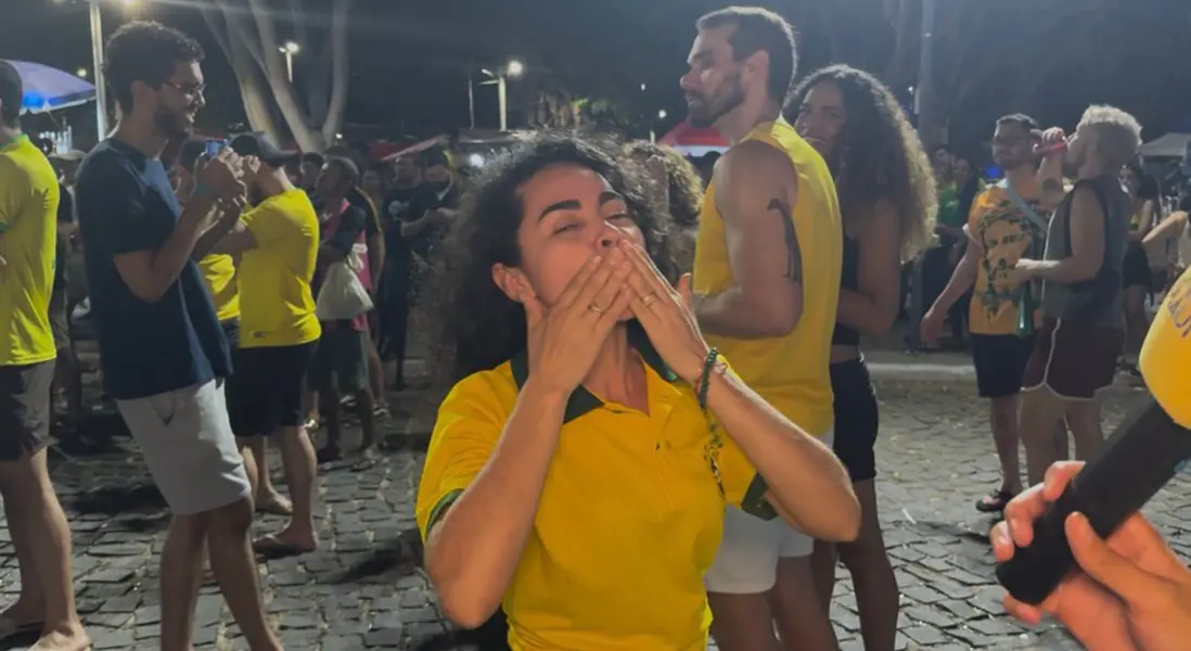 Brasil vence Escócia, avança às oitavas e torcida faz festa em Teresina
