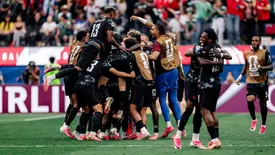 Canadá marca nos acréscimos, vence África do Sul e avança às oitavas da Copa (Foto: Reprodução/Redes Sociais)