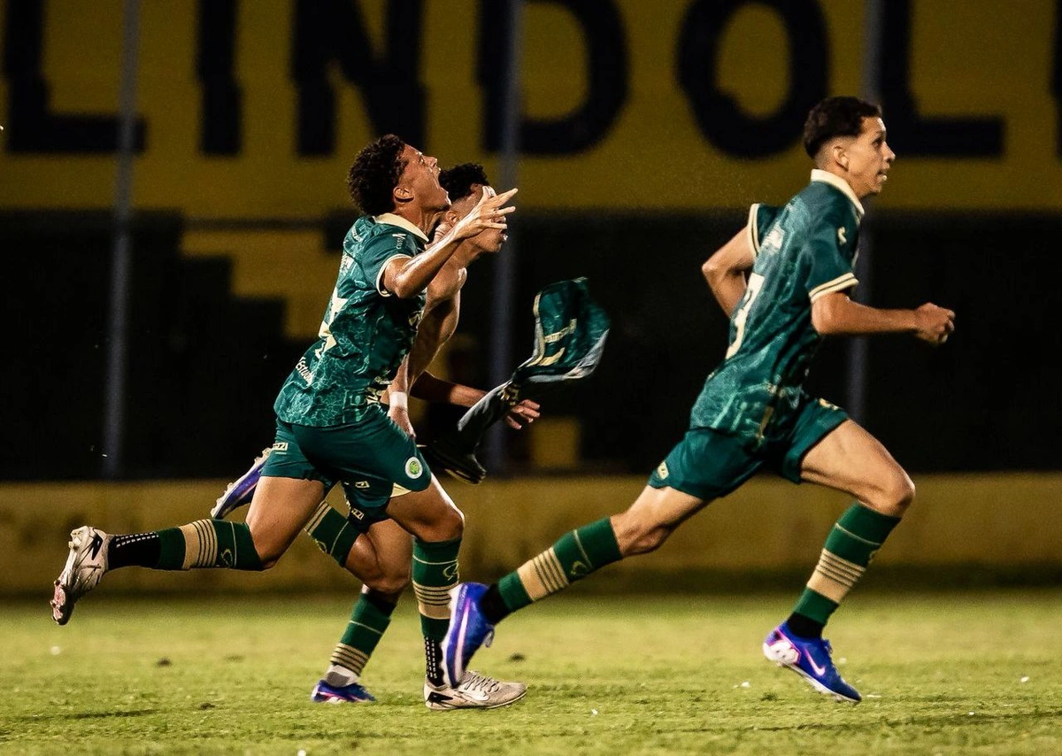 CAP vira nos minutos finais, bate Tiradentes e conquista tricampeonato sub-17