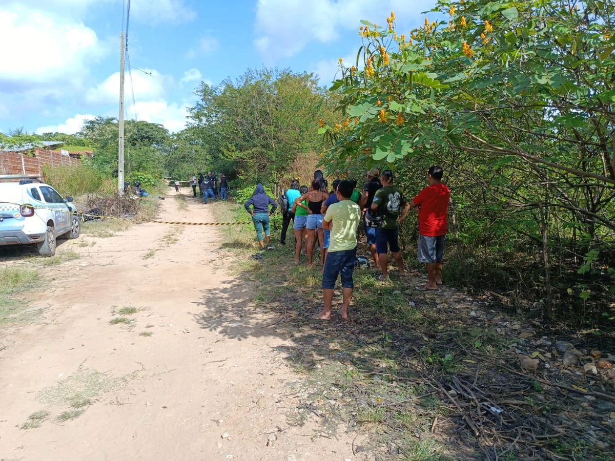 Casal é executado a tiros e corpos são encontrados perto de rio em Teresina