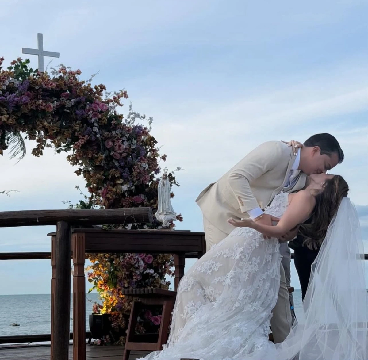 Casamento dos apaixonados Amanda Moita e Savio Carvalho no litoral do Piauí