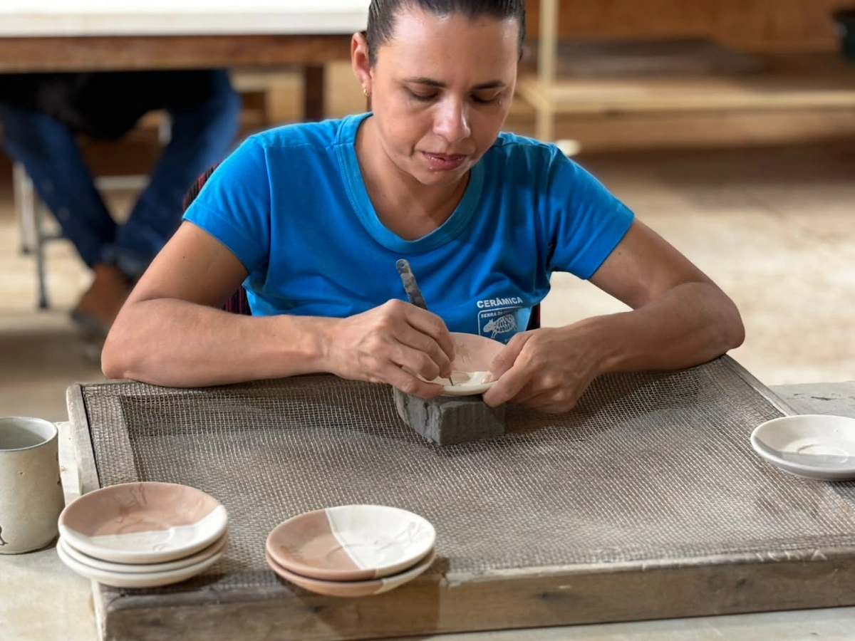Cerâmica da Serra da Capivara encanta turistas com tradição e artesanato