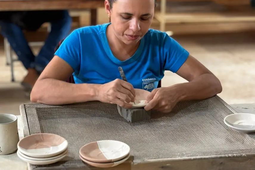 Cerâmica da Serra da Capivara encanta turistas com tradição e artesanato