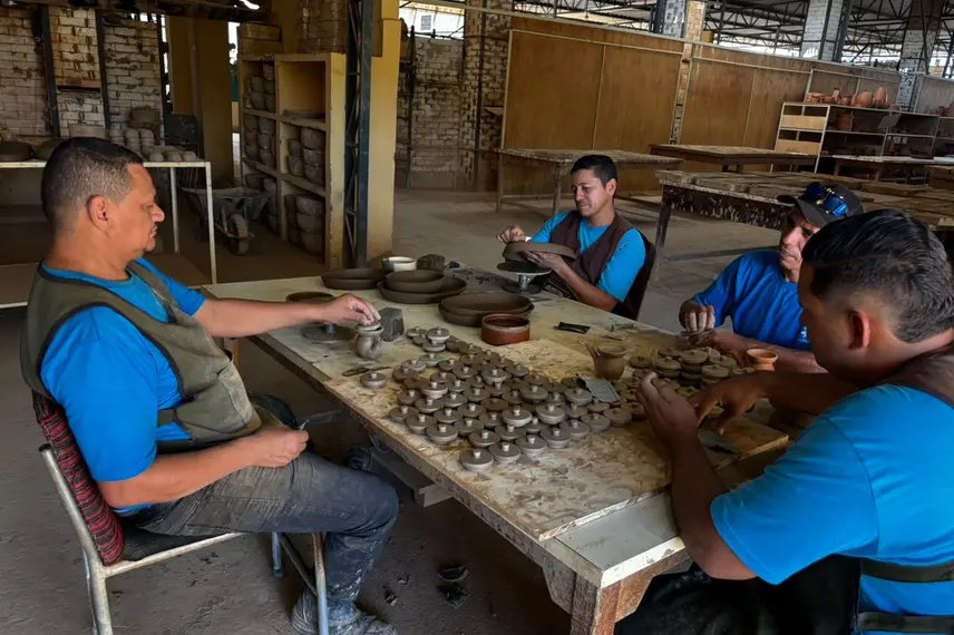 Cerâmica da Serra da Capivara encanta turistas com tradição e artesanato