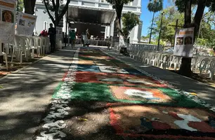 Corpus Christi reúne fiéis e celebra a fé com tapetes coloridos em Teresina (Foto: Conecta Piauí)