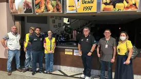 Denúncias de clientes levam à interdição do Beer Store do Teresina Shopping (Foto: Reprodução)