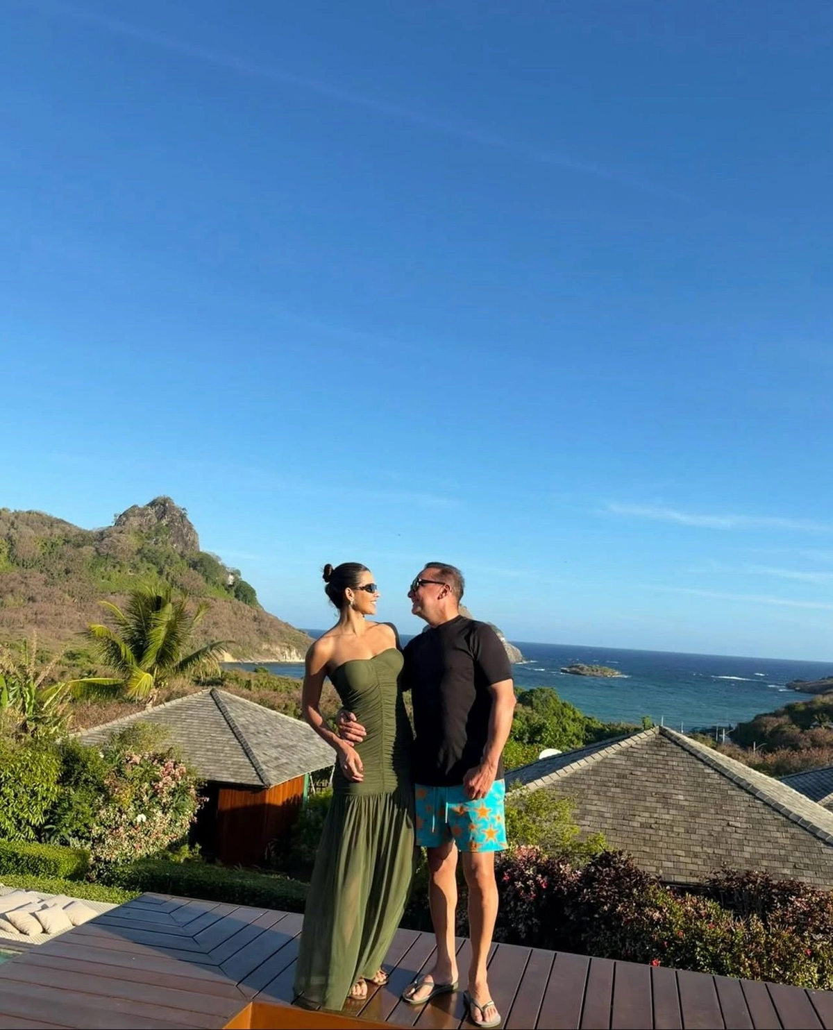Desembargador Erivan Lopes e a acadêmica de medicina Jessica Lopes em viagem