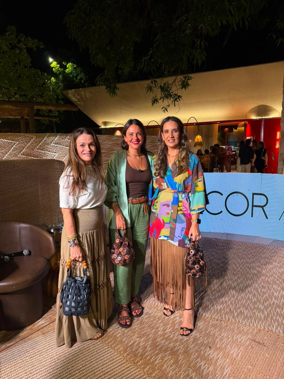 Em noite de bate-papo e conhecimento, Casa Cor reúne time de gente notável em THE