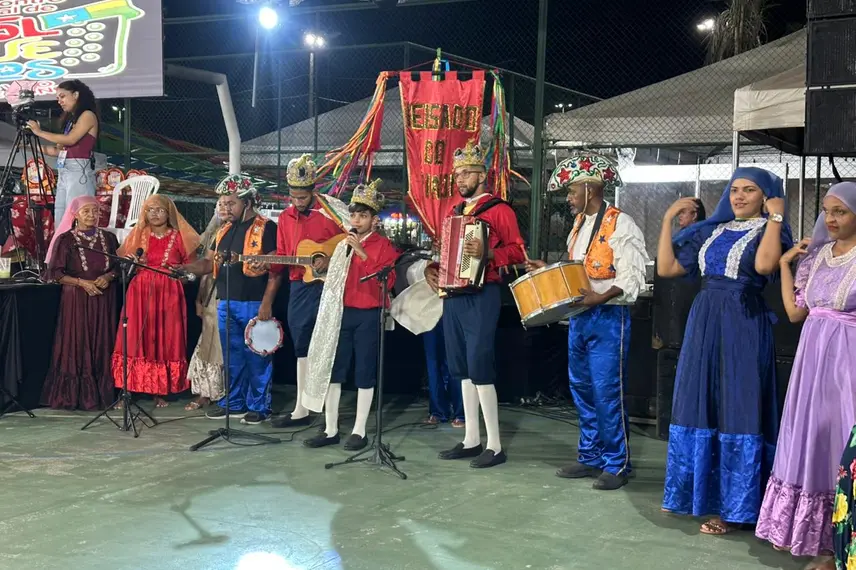 Encontro Nacional de Folguedos encerra com noite de tradição e brilho dos bois