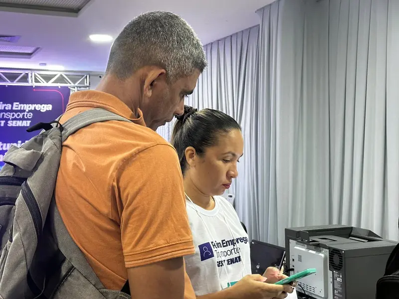 Feira Emprega Transporte oferta quase mil vagas e impulsiona empregabilidade