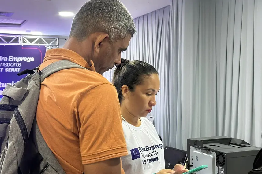 Feira Emprega Transporte oferta quase mil vagas e impulsiona empregabilidade