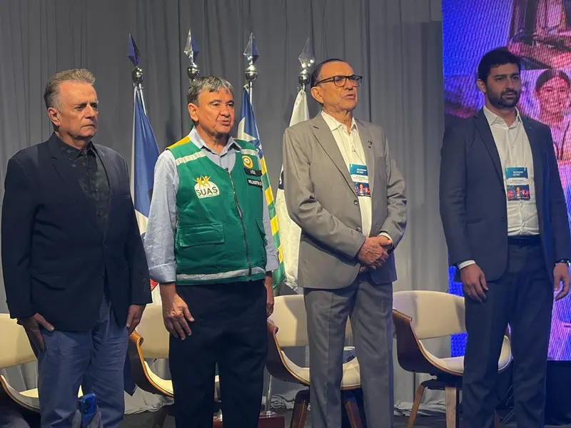 Feira Emprega Transporte oferta quase mil vagas e impulsiona empregabilidade