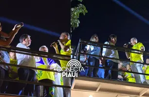 Governador destaca fé cristã durante participação na Marcha para Jesus em Teresina (Foto: Conecta Piauí / Kassio Cavalcante)