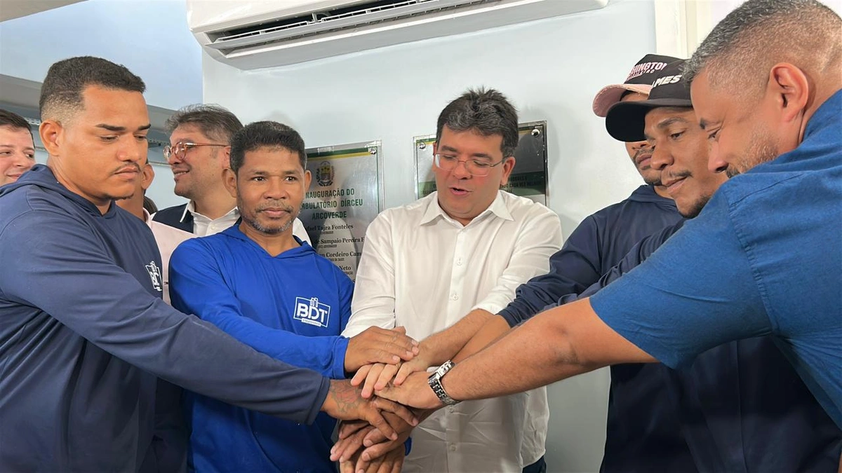Governador Rafael entrega reforma do Ambulatório Azul e amplia atendimentos no HGV