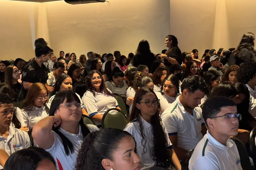 Governo do Piauí amplia vagas do Oportunidade Jovem e contempla 500 estudantes