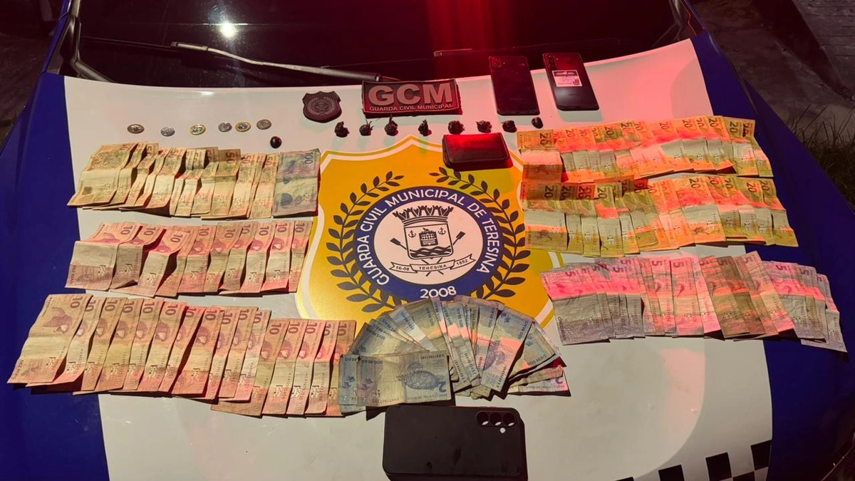 Guarda Municipal apreende dinheiro e drogas após abordagem na região da Vermelha