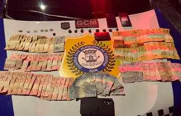 Guarda Municipal apreende dinheiro e drogas após abordagem na região da Vermelha