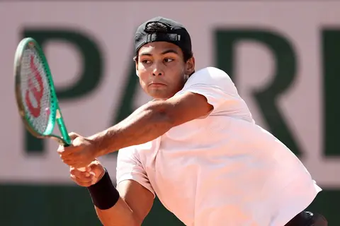 Guto Miguel conquista Roland Garros juvenil e faz história para o tênis brasileiro