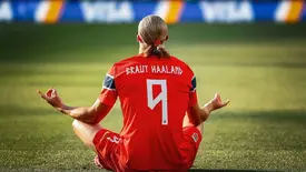 Haaland marca dois gols e comanda goleada da Noruega sobre o Iraque na Copa (Foto: Reprodução)