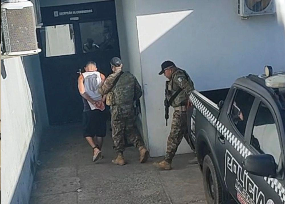 Homem com mandado por tráfico é preso pelo BOPE na zona Sul de Teresina