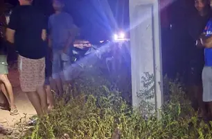 Homem morre após perder controle de moto e bater em poste em Amarante (Foto: Reprodução)