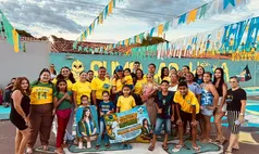 Ivanária Sampaio entrega prêmio do concurso 'Minha Rua na Copa' em Esperantina