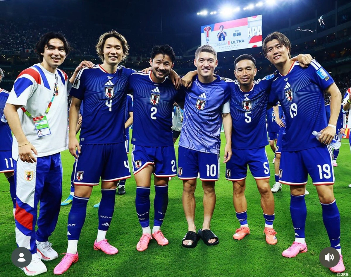 Japão goleia Tunísia e se aproxima de cruzar com o Brasil no mata-mata