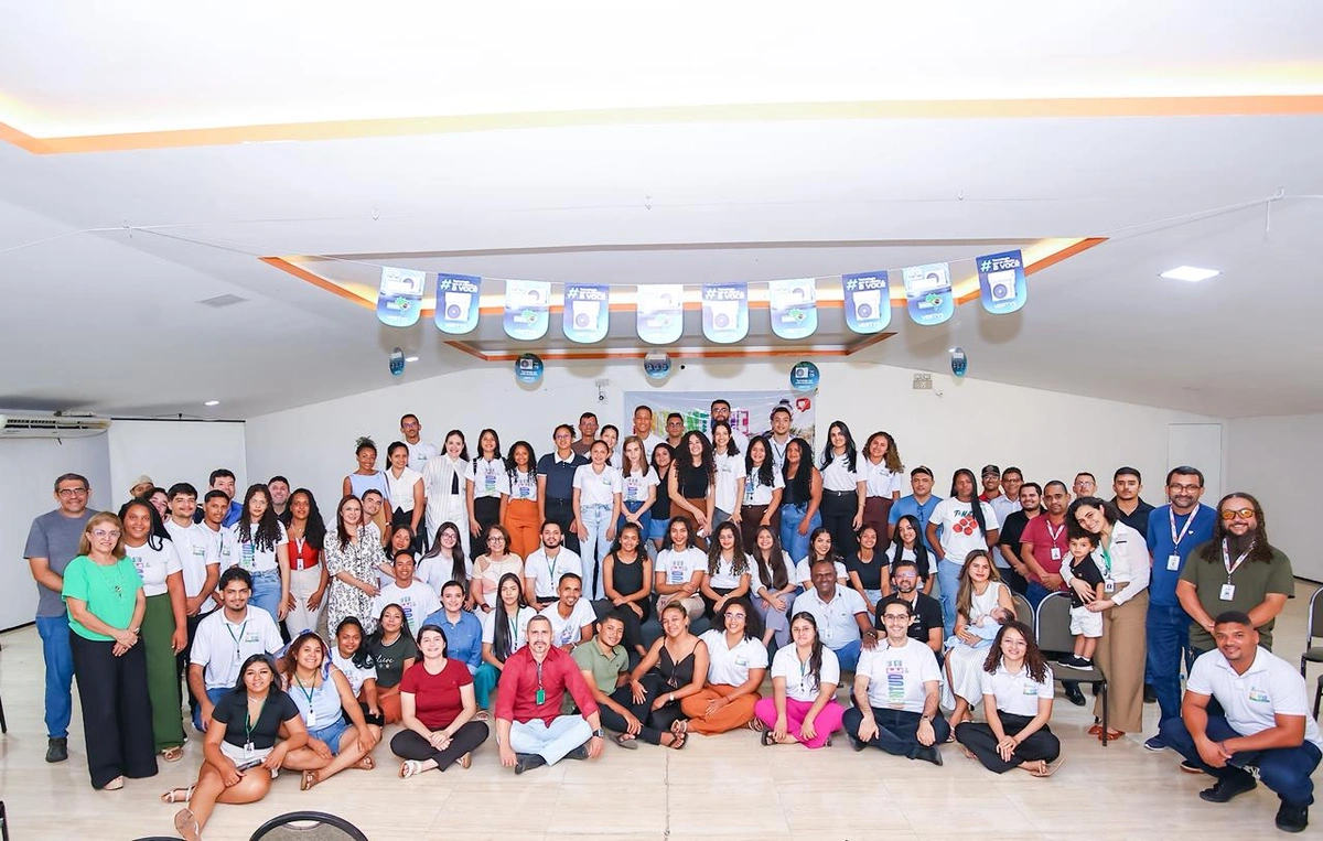 Jovens apresentaram projetos de conclusão de curso nesta quinta (25)