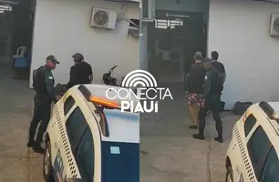 Jovens são detidos após manobras perigosas com motos na zona Leste de Teresina (Foto: Repórter 12 / Conecta Piauí)