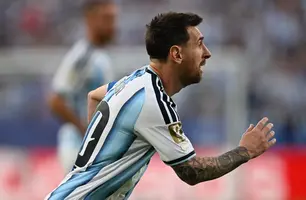 Lionel Messi em Argentina (Foto: Roberto SCHMIDT / AFP)
