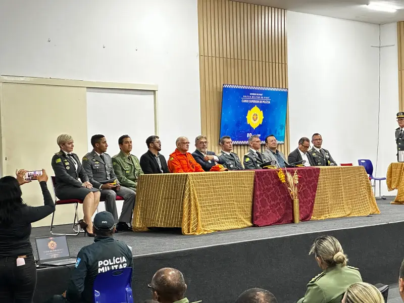 Mais de 100 oficiais concluem curso de gestão e liderança na PMPI