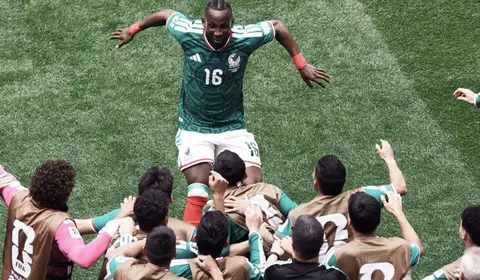 México vence África do Sul na abertura, mas desperdiça chance de construir goleada
