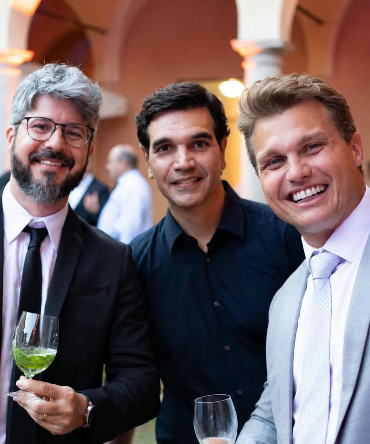 O cirurgião-dentista Marcius Vinicius Reis esteve participando de evento na Itália