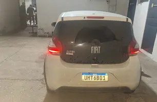 PM prende dois suspeitos e recupera veículo após sequência de roubos em Teresina (Foto: Reprodução)