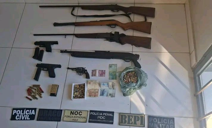 Polícia apreende arsenal e conduz dois suspeitos no Sul do Piauí