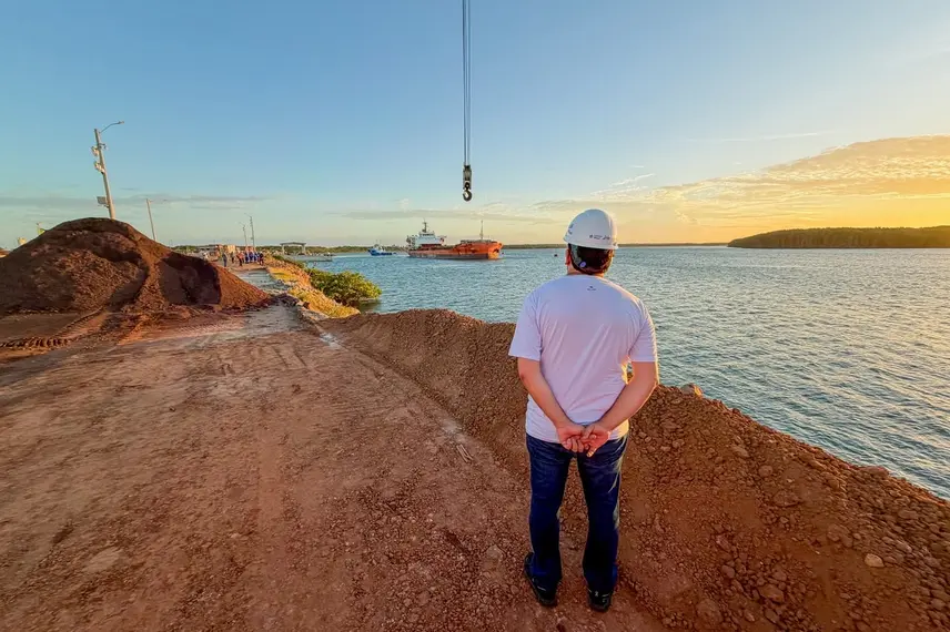 Porto Piauí faz primeira atracação de navio de carga no Terminal de Uso Privado